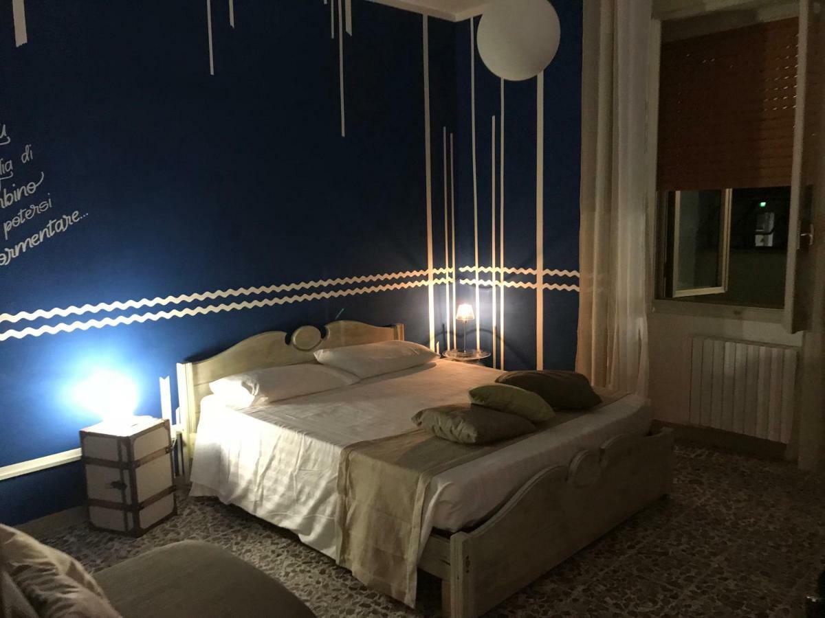 Viale Italia 41: I Migliori Anni Hotel Sassari Buitenkant foto