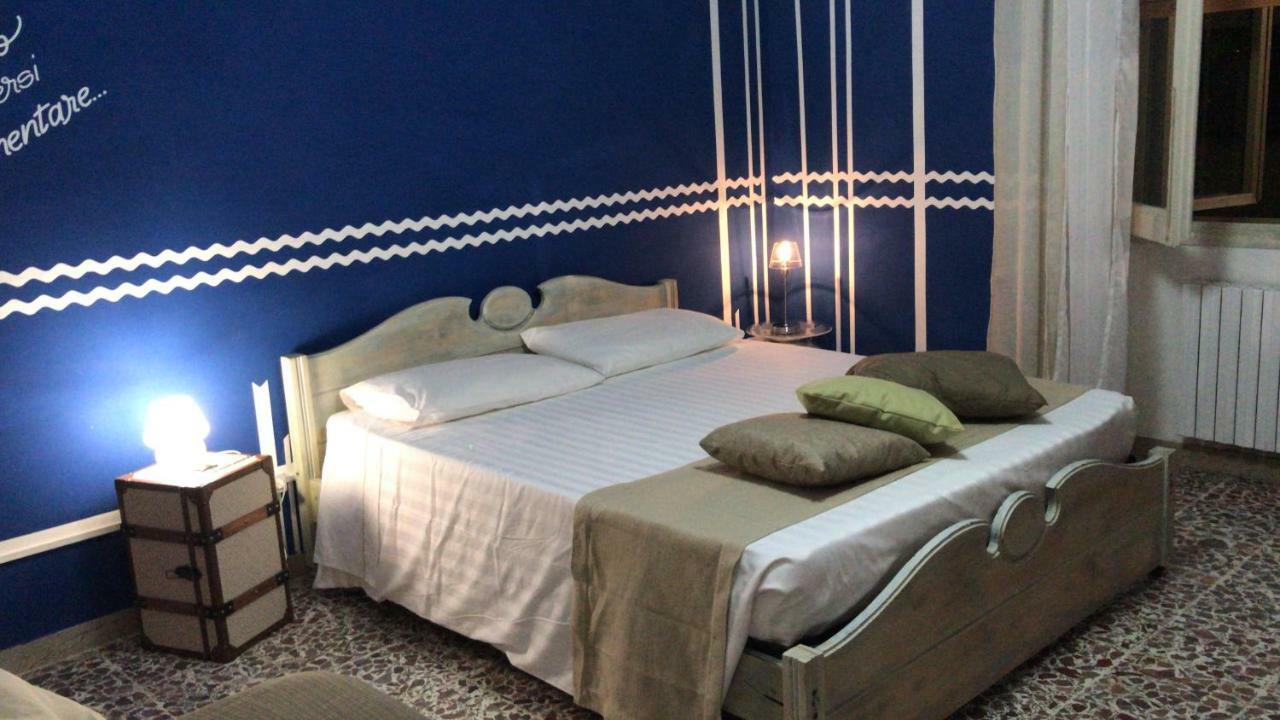 Viale Italia 41: I Migliori Anni Hotel Sassari Buitenkant foto