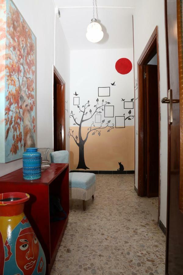 Viale Italia 41: I Migliori Anni Hotel Sassari Buitenkant foto