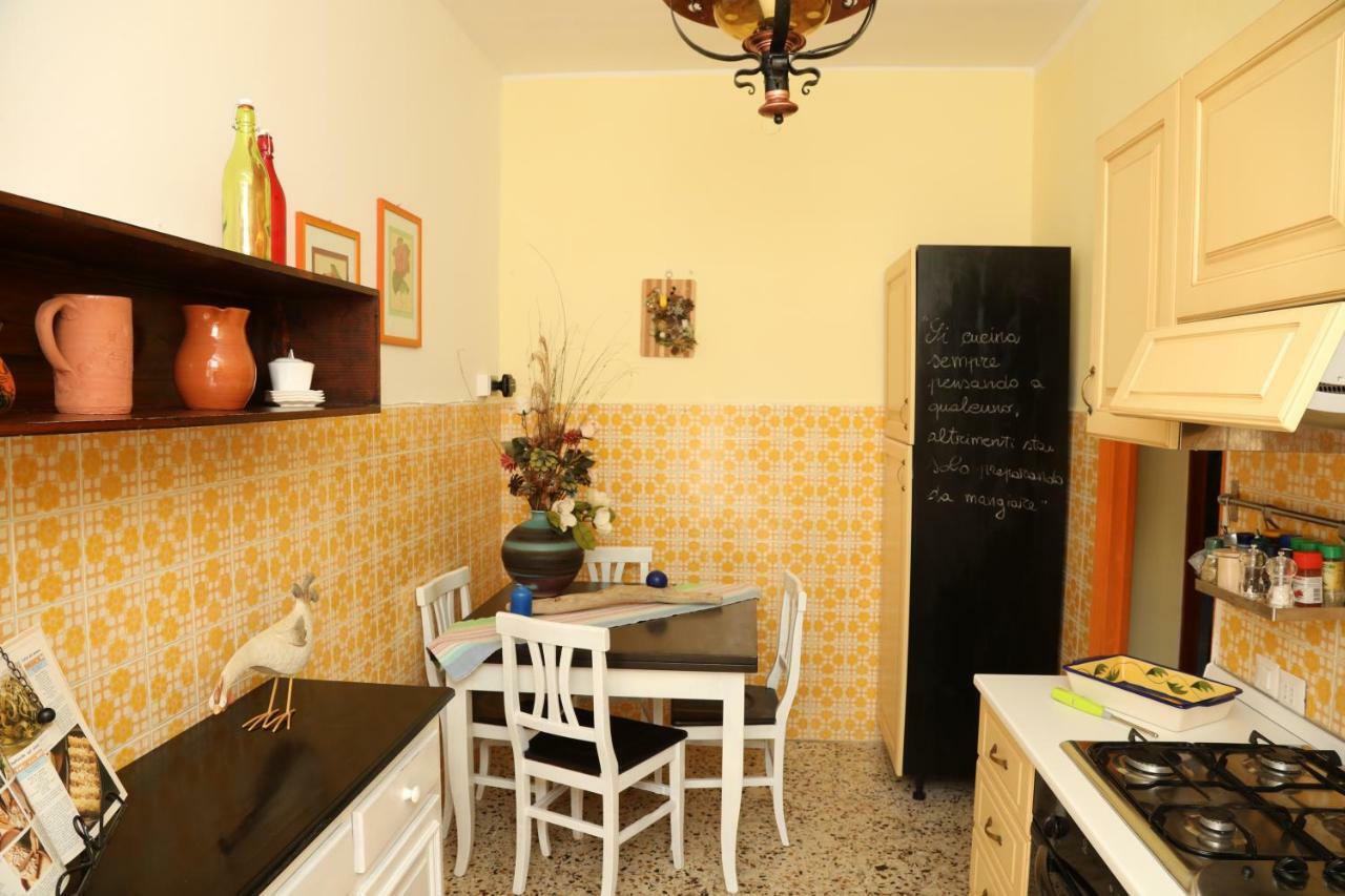 Viale Italia 41: I Migliori Anni Hotel Sassari Buitenkant foto