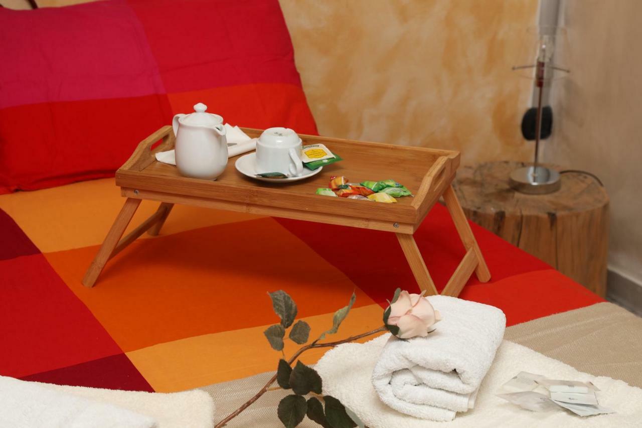 Viale Italia 41: I Migliori Anni Hotel Sassari Buitenkant foto